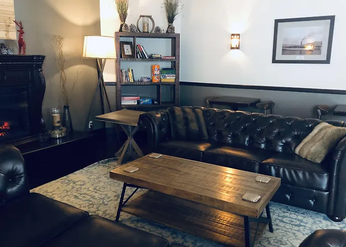 Postmarc Hotel And Spa Suites