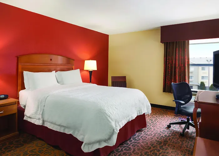 Hampton Inn Wichita-East