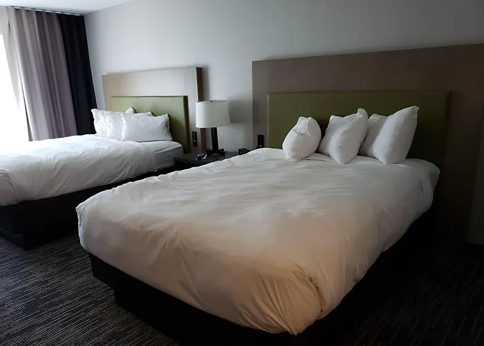 Country Inn & Suites By Radisson, Detroit Lakes