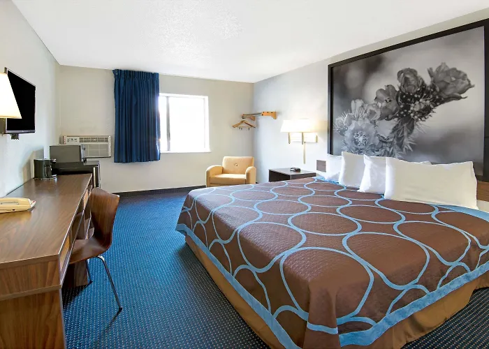 Super 8 By Wyndham Las Cruces University Area