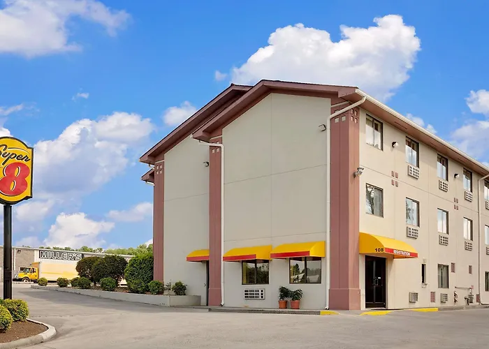 Super 8 By Wyndham Johnson City