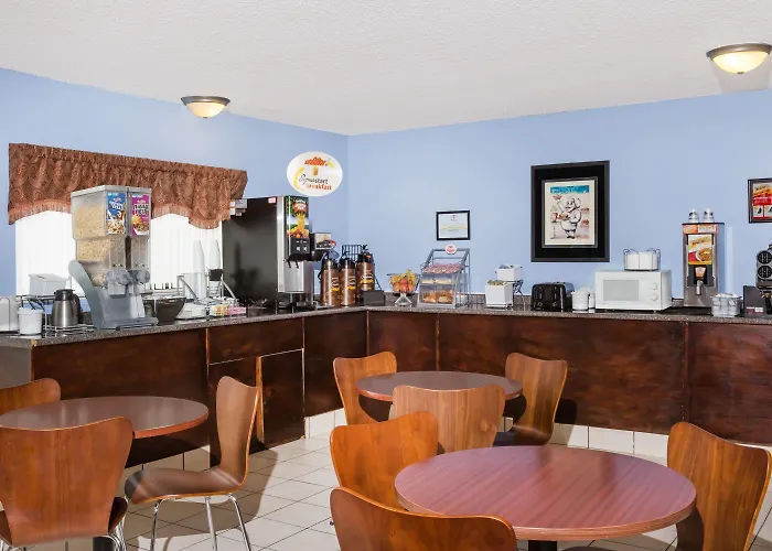 Super 8 By Wyndham Jonesboro