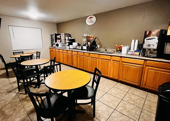 Super 8 By Wyndham Fremont Ne