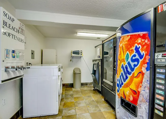 Motel 6-Saint Joseph, Mo