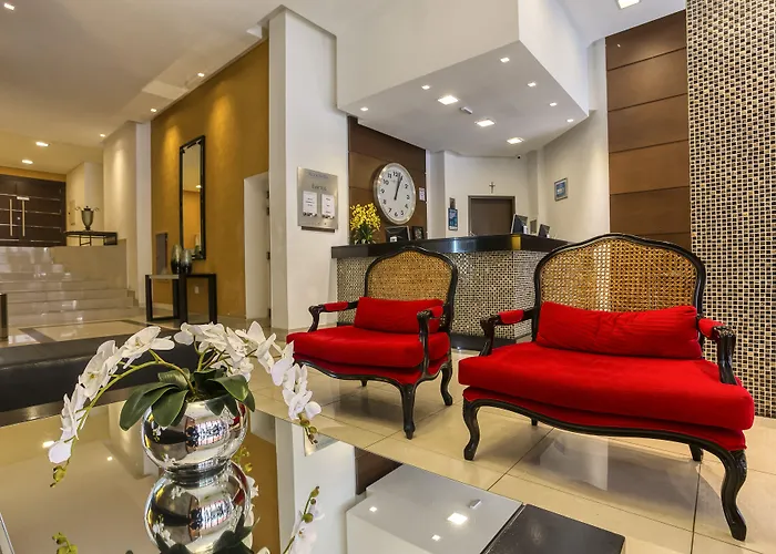 Roochelle Hotel By Nobile