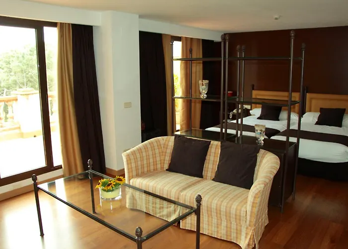 Termes Montbrio Hotel & Spa