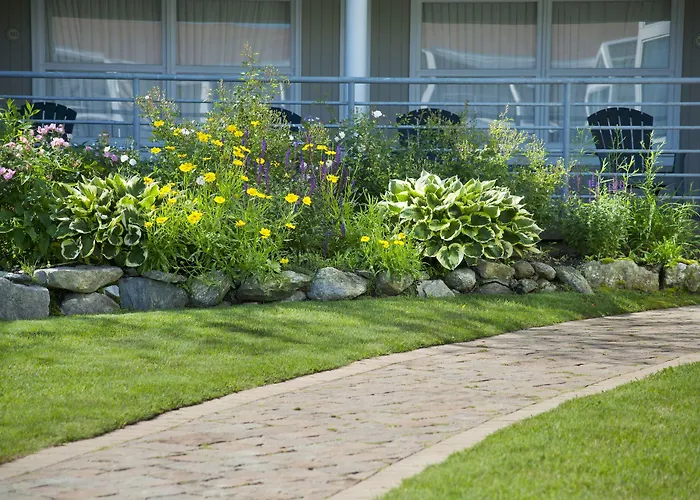 Hyannis Harbor Hotel (Adults Only)
