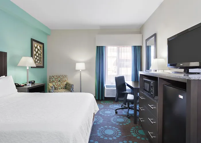 Spark By Hilton Bakersfield Central