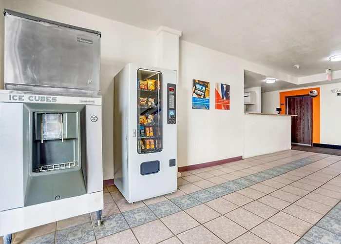 Motel 6-Moriarty, Nm