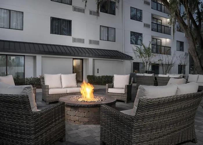 Courtyard By Marriott Orlando East/Ucf Area