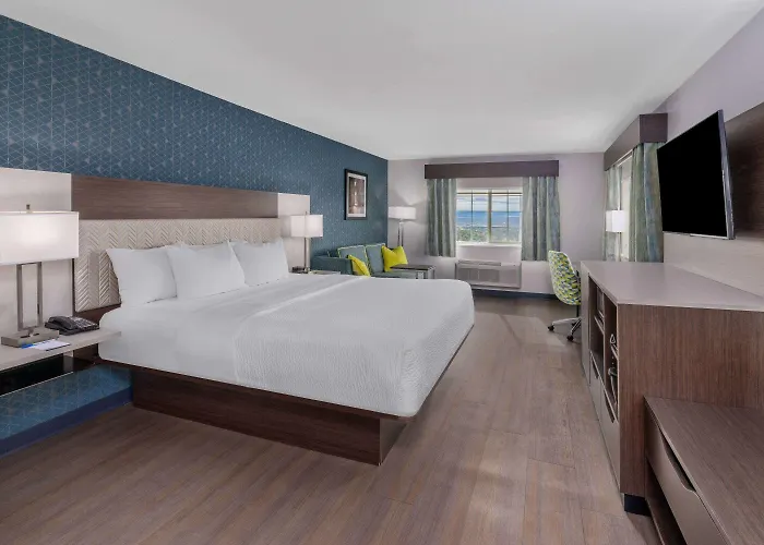 La Quinta By Wyndham Santa Rosa