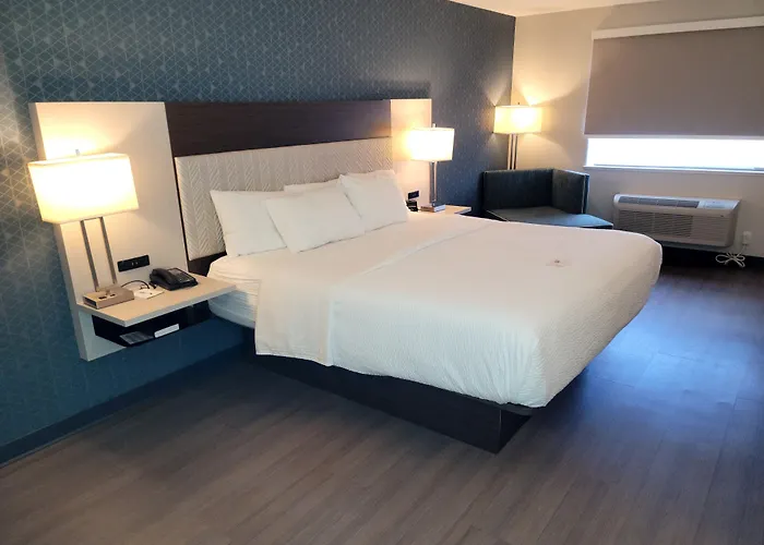 La Quinta By Wyndham Santa Rosa