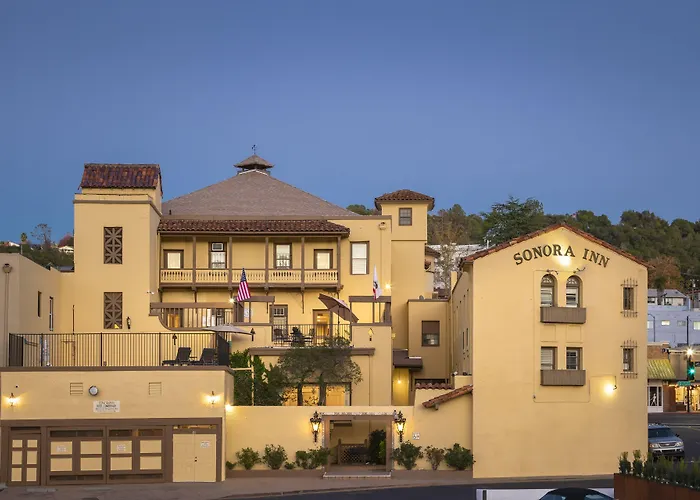 Historic Sonora Inn