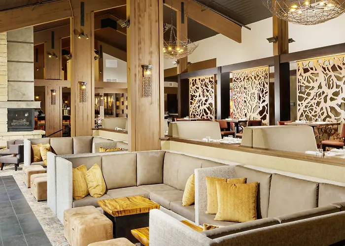 Riverhouse Lodge