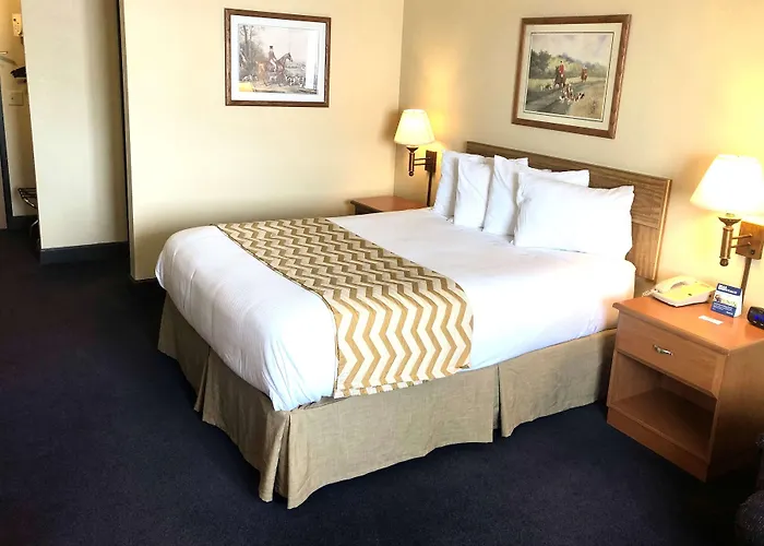 Travelodge By Wyndham Grand Island