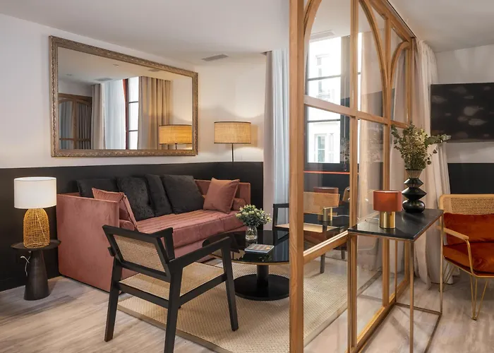 Maisons Du Monde Hotel & Suites - Marseille Vieux Port