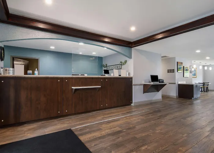 Surestay Plus By Best Western Tarboro