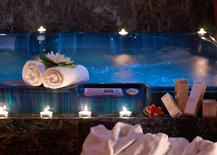 Lato Boutique Hotel