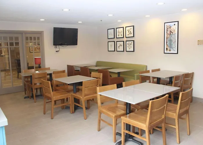 Country Inn & Suites By Radisson, Nashville, Tn