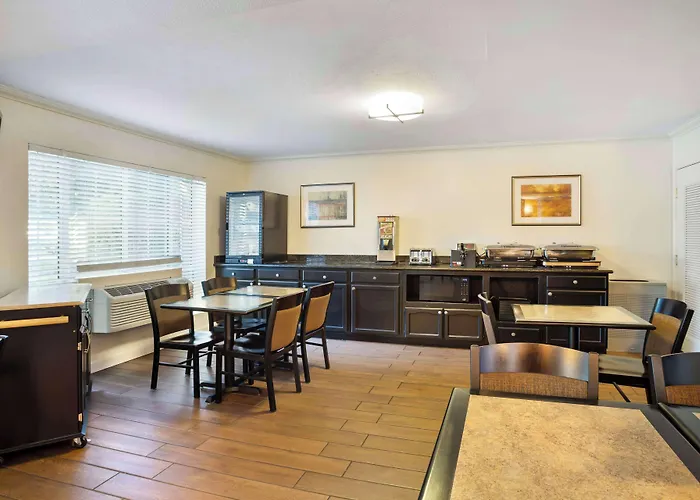 Best Western Clovis Cole