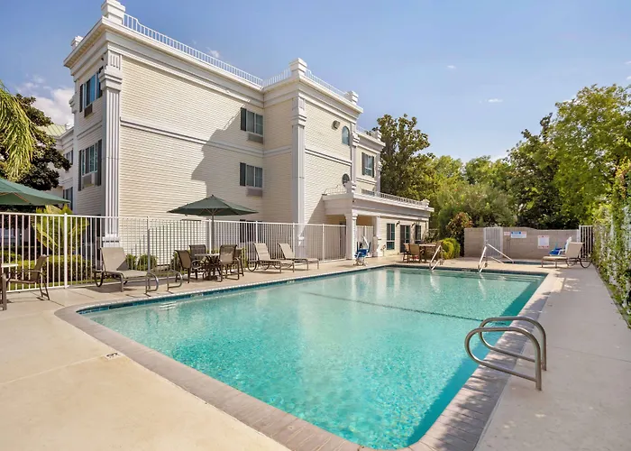 Best Western Clovis Cole