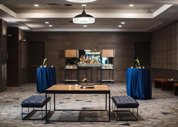 Renaissance Toledo Downtown Hotel