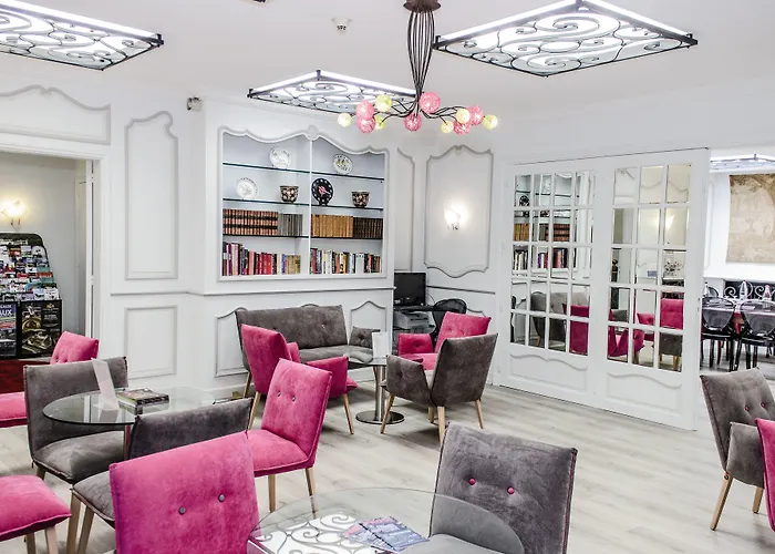 Kyriad Hotel Tours Centre