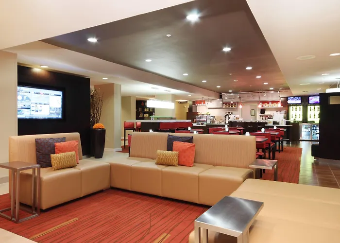 Courtyard By Marriott Roseville