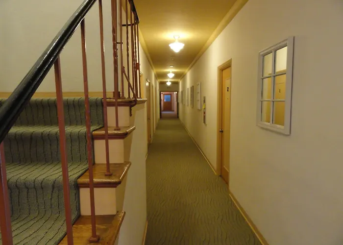 Viscay Hotel