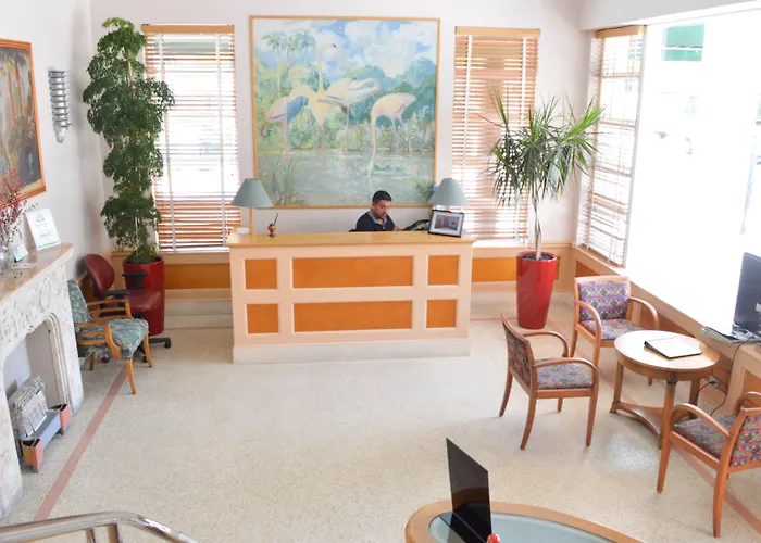 Viscay Hotel