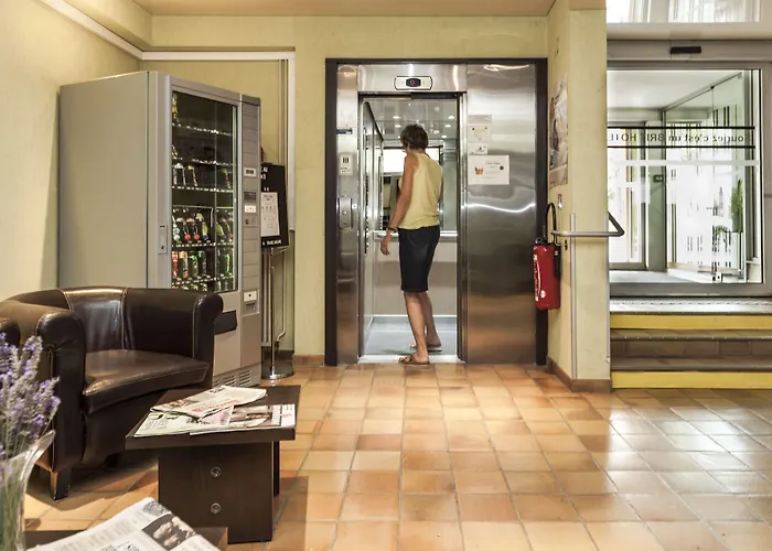 Brit Hotel Cahors - Le France
