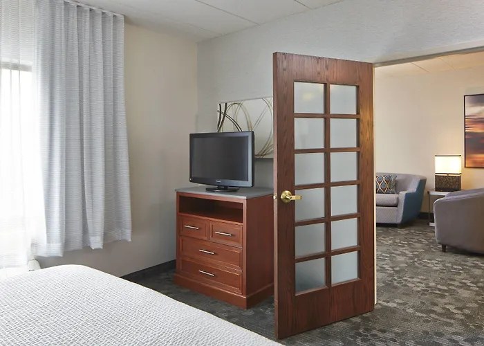 Courtyard By Marriott Bloomington Mall Of America