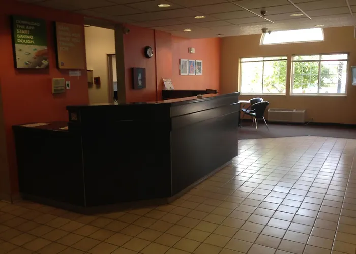 Motel 6-Olathe, Ks