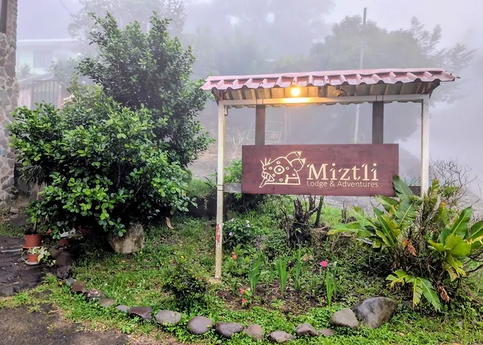 Miztli Lodge & Adventure
