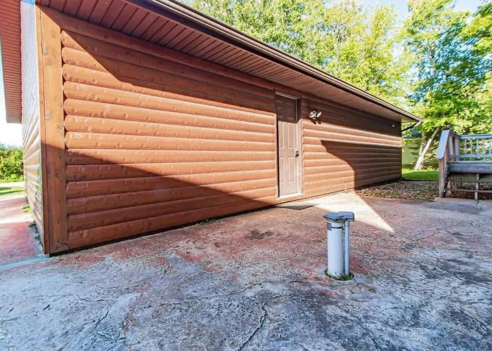 Dog Friendly Leech Lake Home W Perfect Beach Garage Boat Lift