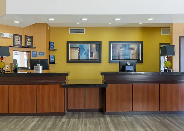 Best Western Plus Fresno Inn