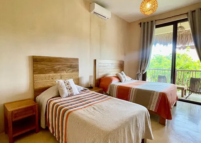 Yax Kiin Casa Boutique
