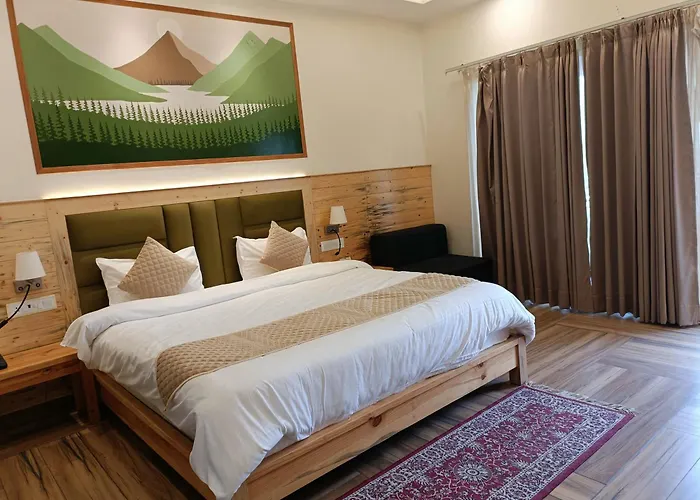 Heryk Hillview Hotel