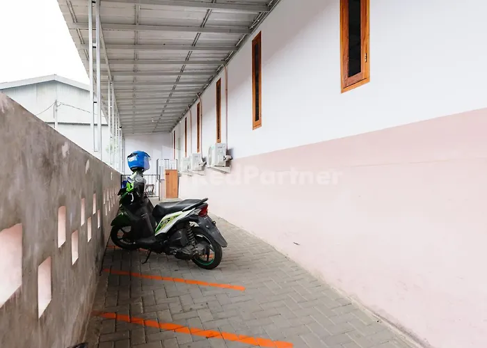 Wisma Radya Syariah Redpartner
