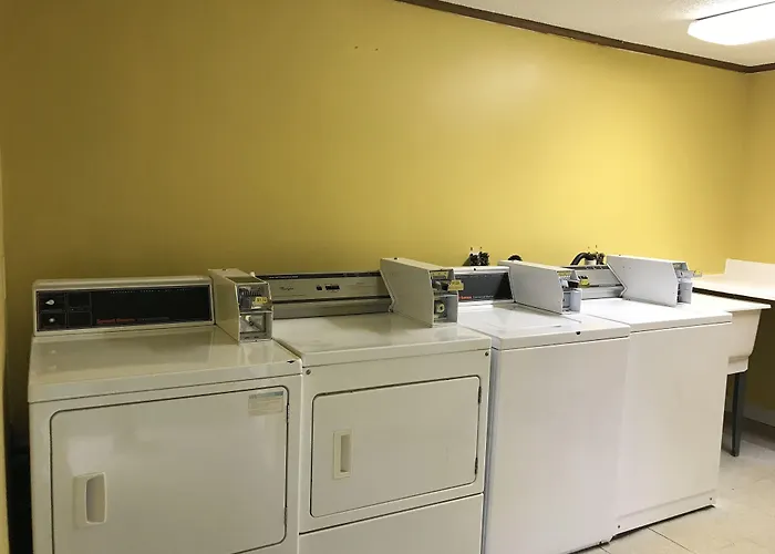 Days-Inn By Wyndham Liverpool-Syracuse