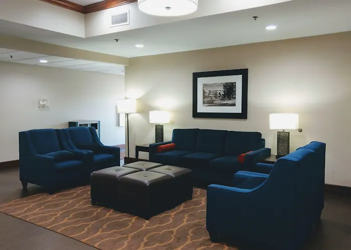 Comfort Suites Johnson City Near University