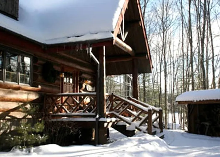 Beautiful Log Cabin With Jacuzzi Bathtub In The Heart Of Adirondack State Park