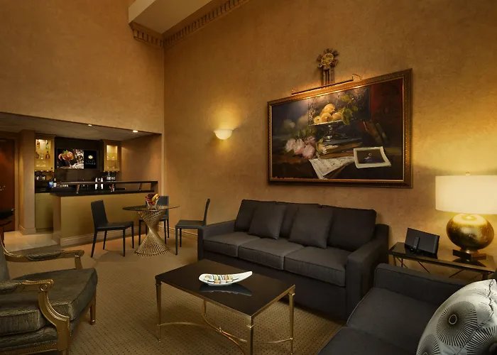 Hotel Le Soleil By Executive Hotels