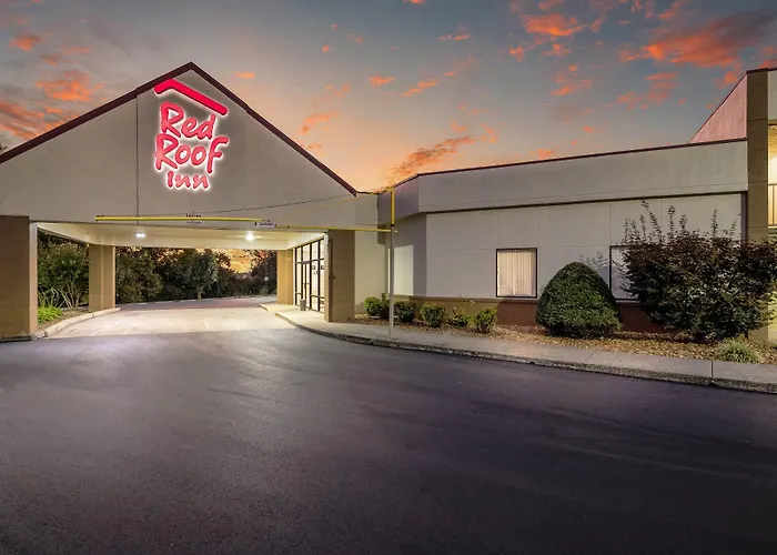 Red Roof Inn Clarksville