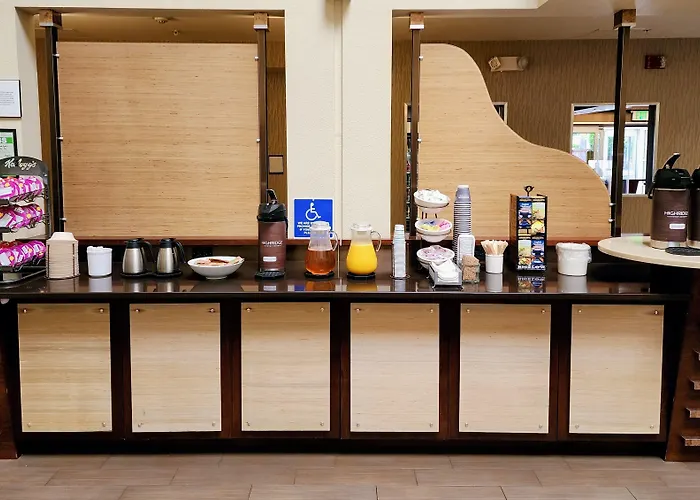 Country Inn & Suites By Radisson, San Carlos, Ca
