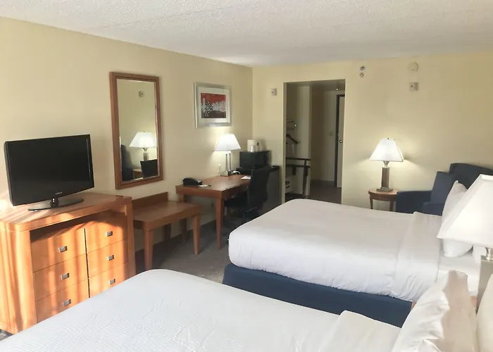 Wingate By Wyndham, Universal Studios