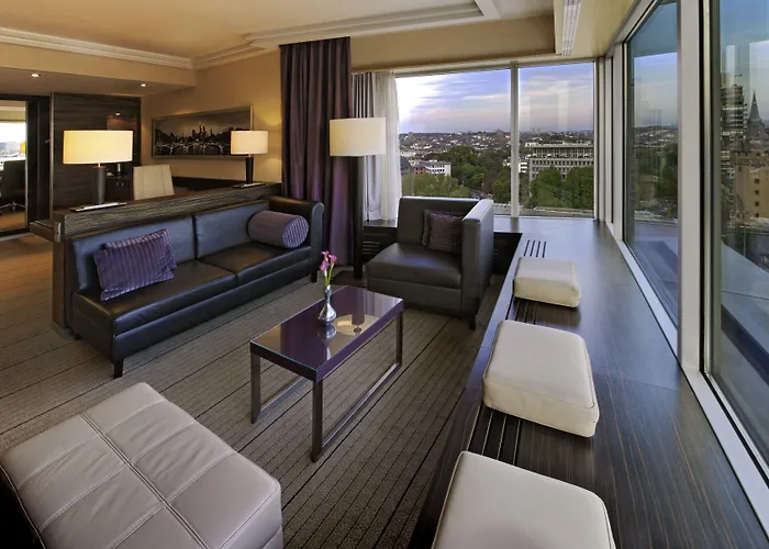 Hilton Frankfurt City Centre