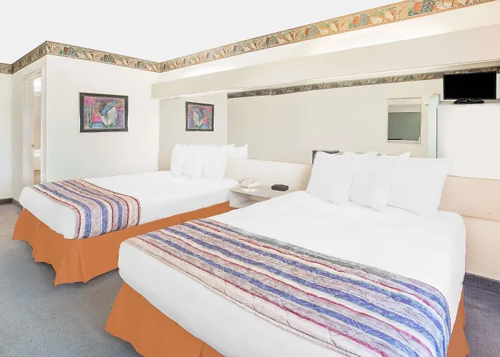 Sleep Inn & Suites Fond Du Lac