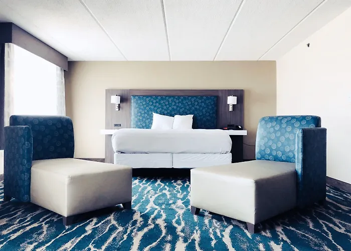 Comfort Inn & Suites Greenville Near East Carolina University