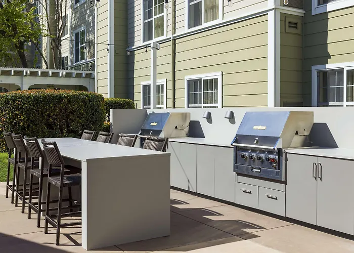 Homewood Suites By Hilton Newark Fremont